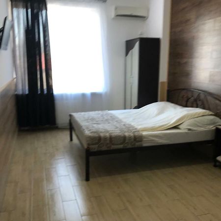 Apartments On Panteleimonovskaya Odessa Ngoại thất bức ảnh